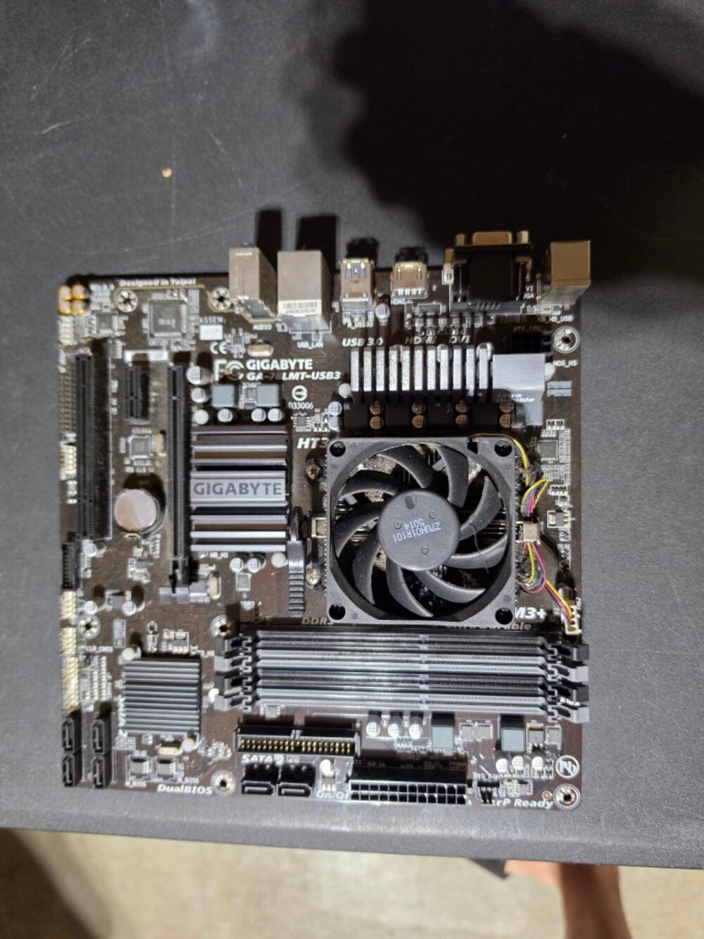 Gigabyte GA-78LMT-USB3 Rev 6.0 AM3+ Motherboard DDR3 UNTESTED AS-IS